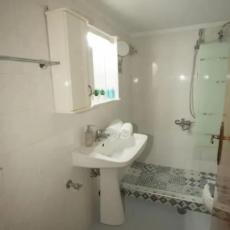 Medea's Luxury Apartment Peraía